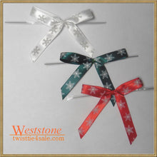 Load image into Gallery viewer, Snow flake 25pcs 4x6 cello bags and Pre-Tied Ribbon Bow for Cello Bags in Christmas Party
