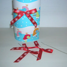 Load image into Gallery viewer, Pre-Tied Ribbon Bows - Snow Red 25pcs